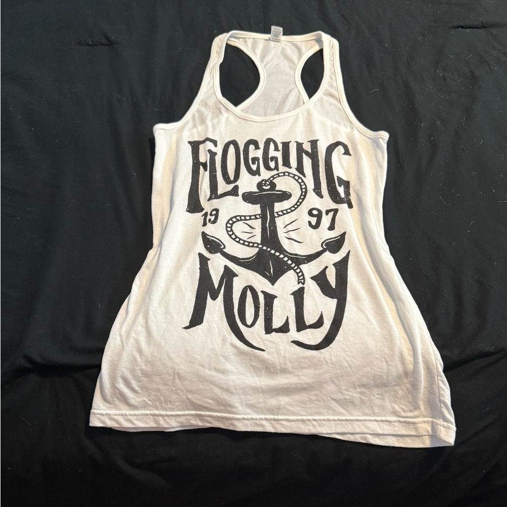 ✨ XL Flogging Molly White Graphic Racerback Tank ✨ SALE 3 for $15!